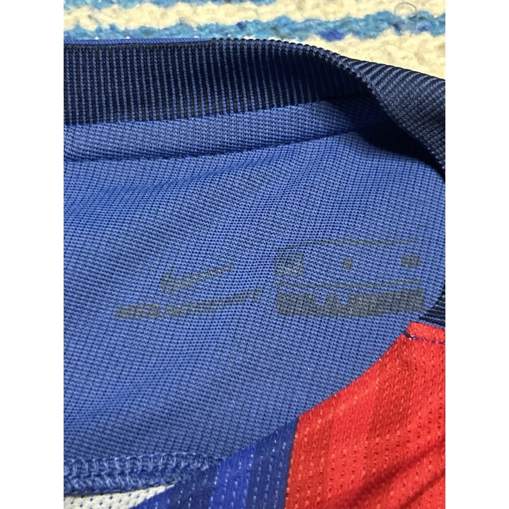 Nike FC Barcelona 2016/17 Messi 10 Aeroswift Authentic Soccer Jersey Medium